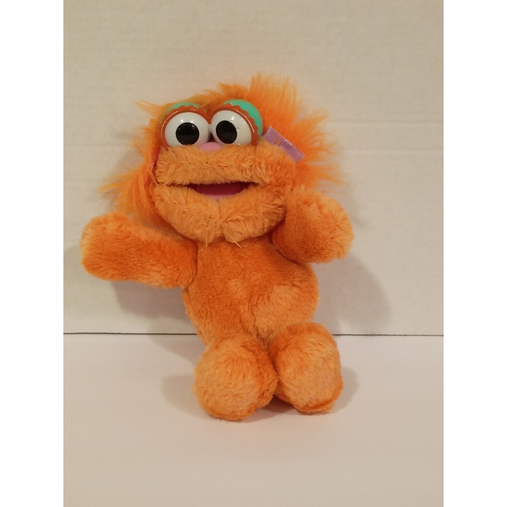 Vintage 1995 Sesame Street Zoe Plush Orange Monster Hasbro 27259 9 Inch